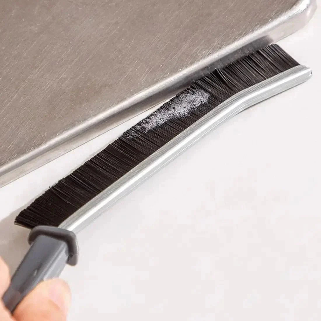 Gap Cleaning Brush