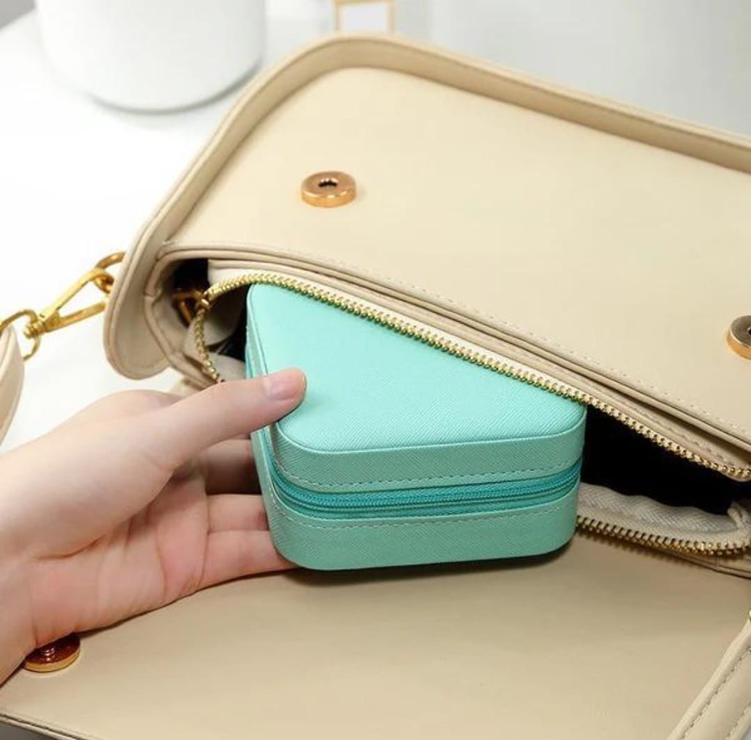 Jewelry Box, Travel Jewelry, Display Organizer, Portable Travel Jewelry Box